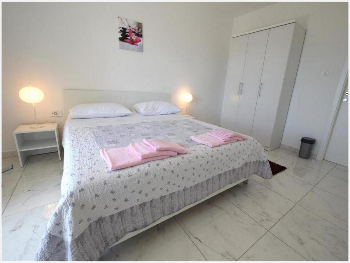 Villa Isabella Linardici ภายนอก รูปภาพ